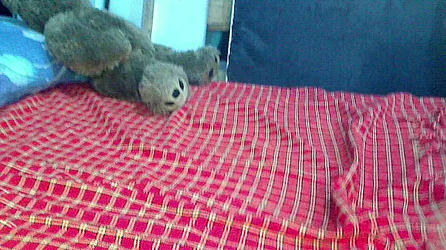 SheSitsOnIt online show from 02/15/26, 02:08