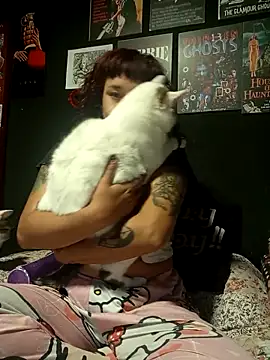 GingerLara online show from 03/04/26, 01:55