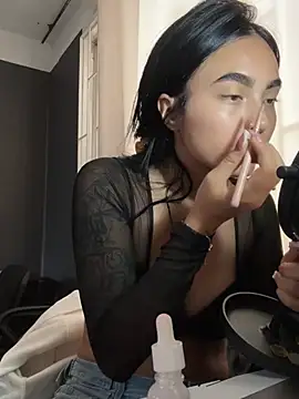 Sara Fernandez  online show from 02/03/26, 01:49