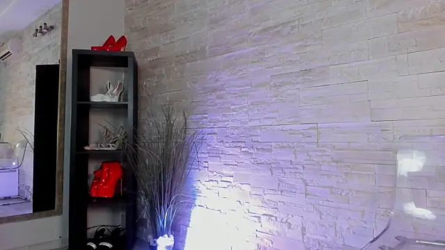 Ivorym00n online show from 04/08/26, 04:34