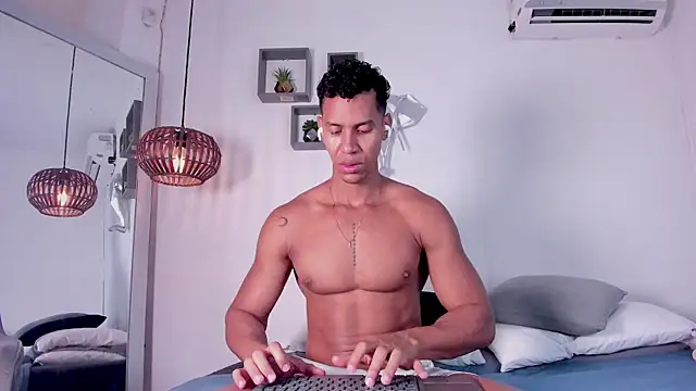 Royland Vega online show from 02/06/26, 02:53