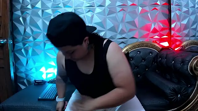 Carolina-Lenon online show from 03/07/26, 08:50