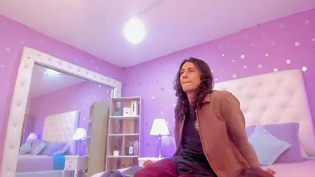 Goldentemptation  online show from 02/25/26, 07:45