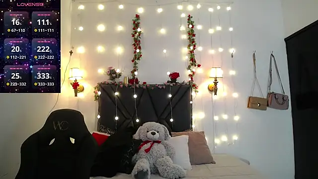 Sharma Amayra online show from 02/10/26, 07:40