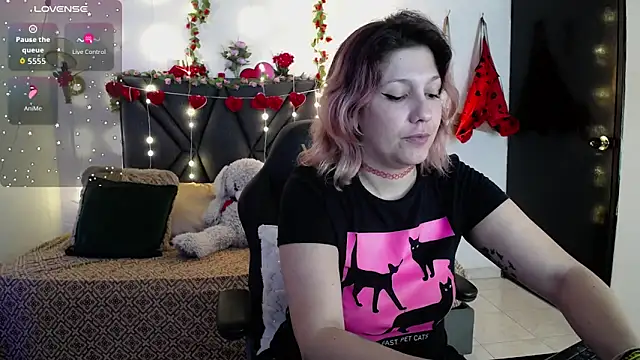 Sharma Amayra online show from 03/18/26, 08:23