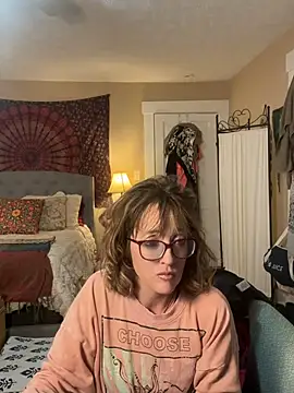 Snapshot of BrookiesLife chatting on 06/20/26, 02:14 BrookiesLife online show from 06/20/26, 02:14