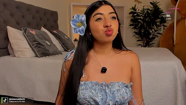 missvancouver online show from 02/21/26, 01:17