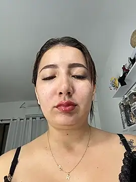 Arya    online show from 02/10/26, 04:22