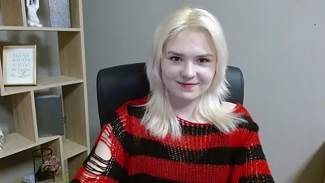 SweetLilyxo online show from 02/10/26, 02:32