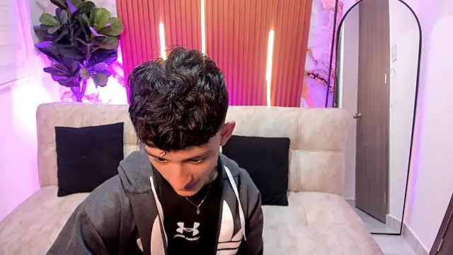 Patrick Howland  online show from 02/07/26, 03:21