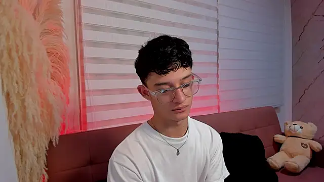 Patrick Howland  online show from 02/27/26, 03:39