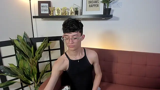 Patrick Howland  online show from 04/22/26, 09:05