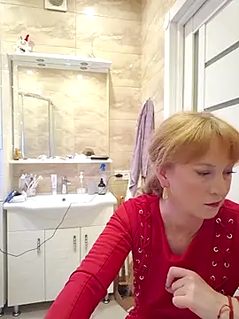 LanaBananaa  online show from 04/16/26, 09:39