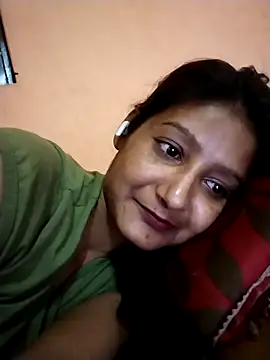 Snapshot of Ayesharani1 chatting on 04/22/26, 07:22 Ayesharani1 online show from 04/22/26, 07:22