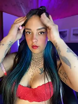 Annie Alicee online show from 04/21/26, 02:45