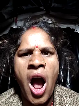 Hot kiran4 online show from 02/16/26, 12:40