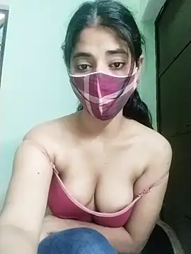 Kitti-Sharma online show from 03/29/26, 11:32