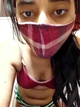 Snapshot of Kitti-Sharma chatting on 07/01/26, 05:23 Kitti-Sharma online show from 07/01/26, 05:23