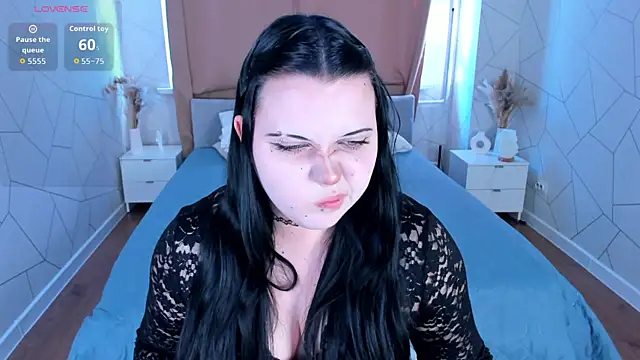 Kira G0ld online show from 06/04/26, 09:15