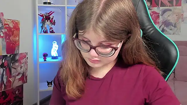 ChloeHalses online show from 02/12/26, 05:24