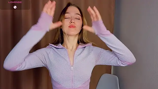 SupakuChan online show from 02/28/26, 05:14