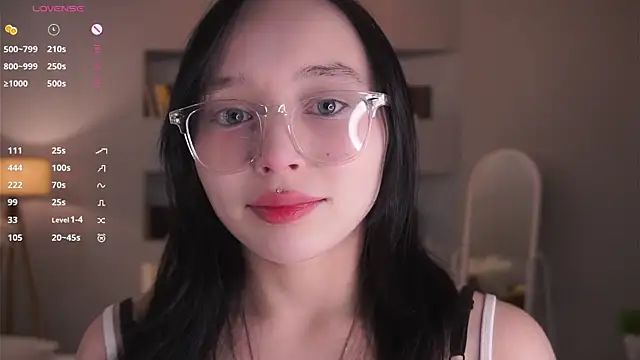 HannaHayles online show from 02/10/26, 06:12