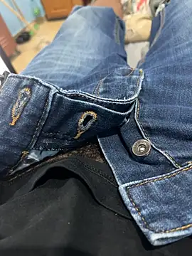 youngsterSA223 online show from 03/04/26, 03:29