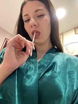 OnlyLeiLa online show from 05/21/26, 07:21