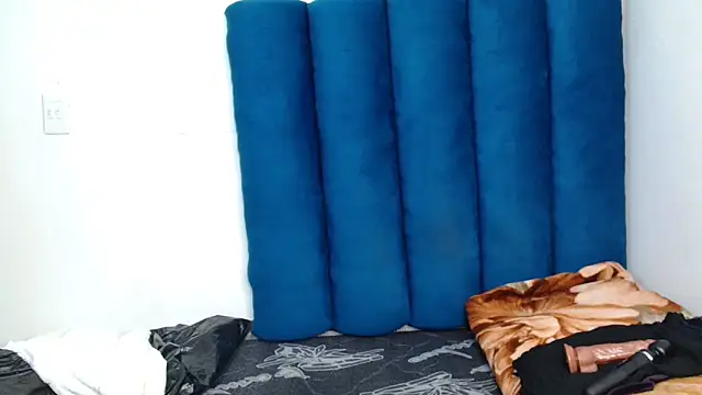 ForeverSexy  online show from 04/05/26, 05:43