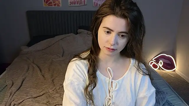 LovingWhisperr online show from 02/20/26, 01:13