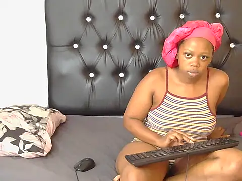 EbonySexMachine online show from 02/10/26, 07:12