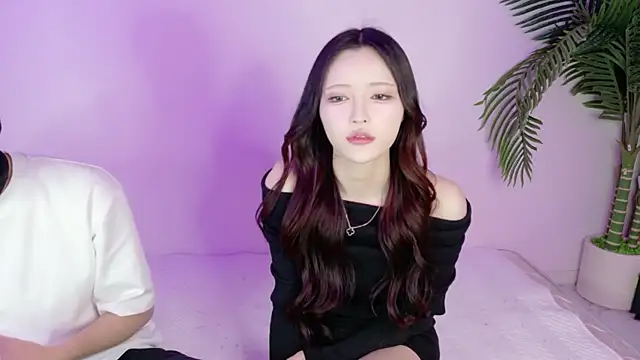 Snapshot of freeterRyo chatting on 03/06/26, 01:29 freeterRyo online show from 03/06/26, 01:29