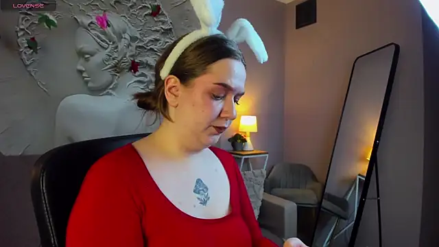 RachelDiRose online show from 02/24/26, 03:43