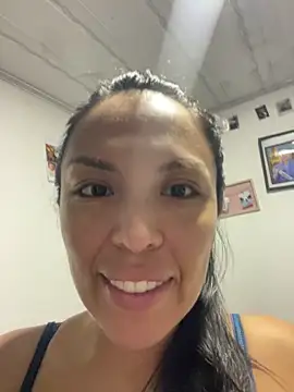 Emma Sanz   online show from 03/06/26, 12:12