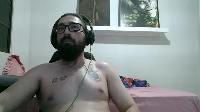 Redlovecouple online show from 04/26/26, 04:59