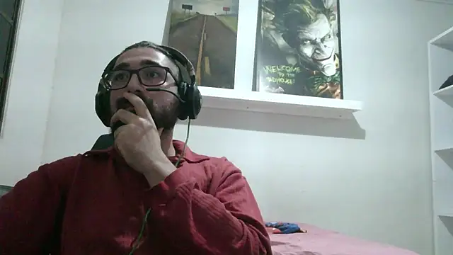 Redlovecouple online show from 04/28/26, 02:55