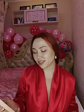 LolaaMint  online show from 02/14/26, 12:13