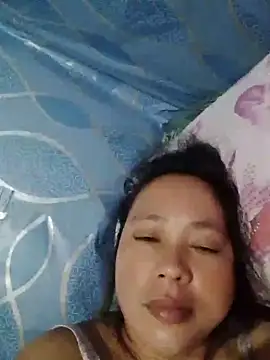 May Bombs online show from 04/01/26, 08:28