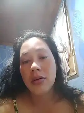 Snapshot of May_Bombs chatting on 07/29/26, 11:25 May Bombs online show from 07/29/26, 11:25