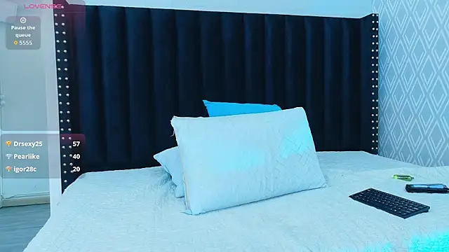 tightlittleebony online show from 02/21/26, 11:06