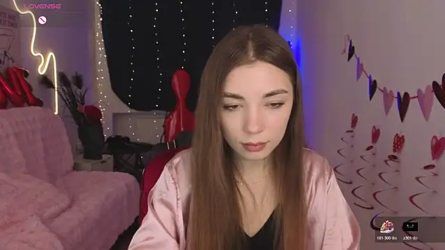 Adriennes online show from 02/17/26, 02:35