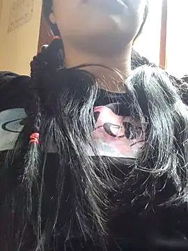 Julieta Parker online show from 02/14/26, 04:26