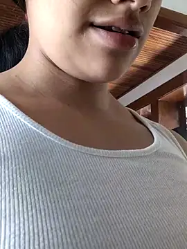 Julieta Parker online show from 02/22/26, 04:05