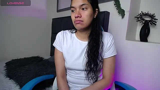 Julieta Parker online show from 07/10/26, 02:16