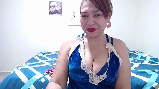 dannamomcerratt online show from 04/30/26, 02:07