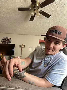 Snapshot of Horus1922 chatting on 02/26/26, 04:50 Horus1922 online show from 02/26/26, 04:50