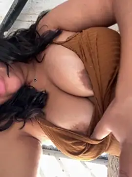 Adriputinha online show from 02/21/26, 03:02