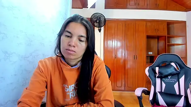 Emily and Soffy online show from 02/16/26, 12:01