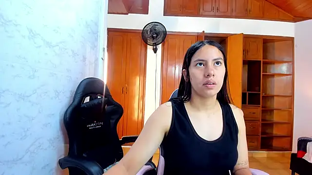 Emily and Soffy online show from 02/17/26, 12:01