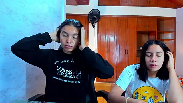 Emily and Soffy online show from 04/02/26, 12:47